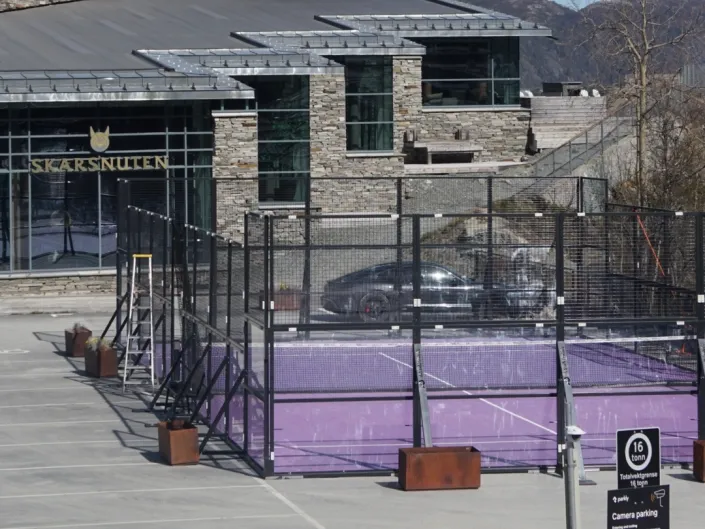 Padel på skarsnuten.