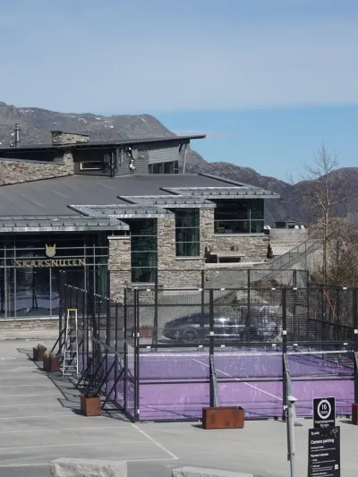 Padel på skarsnuten.