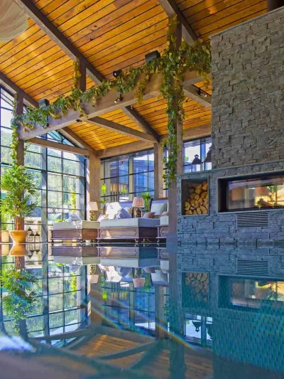 Fyri resort Hemsedal pool club.