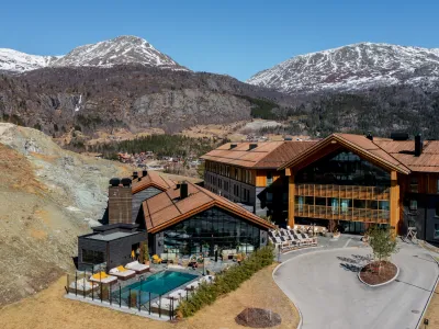 Hotell på høstid i hemsedal