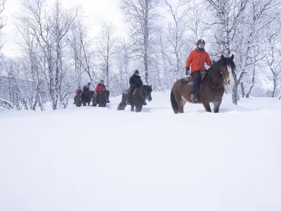 Ridning om vinteren.