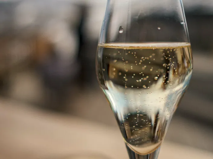 Champagne i et glass.