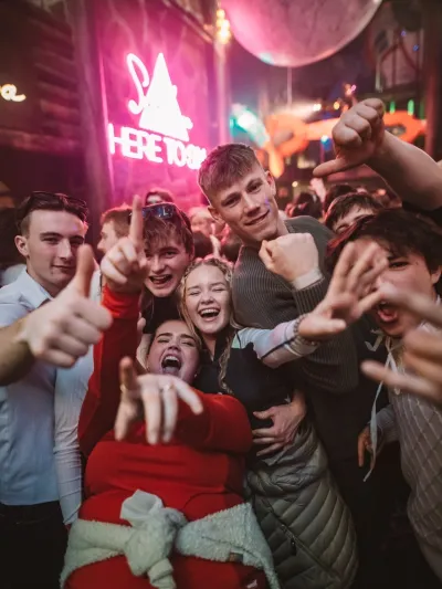 Student L Ift Off 83 Large