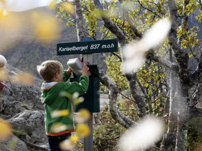 Hiking 74 hemsedal NEB 12