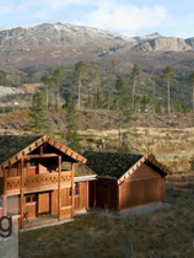 Totteskogen brune hytter.