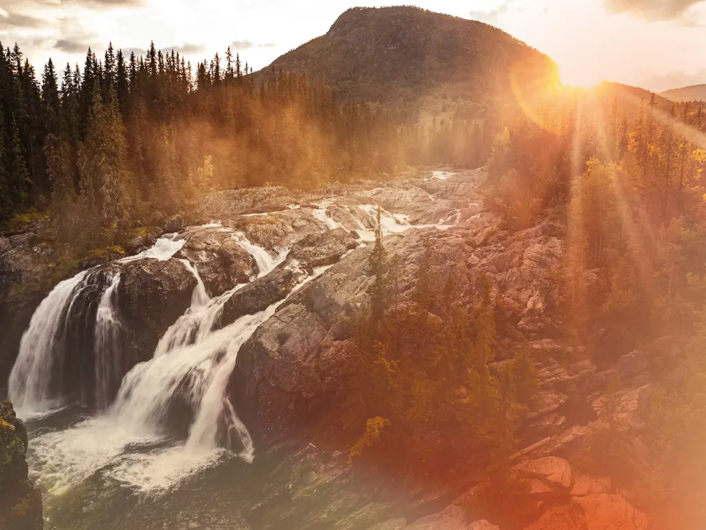 Rjukandefossen oatfire.