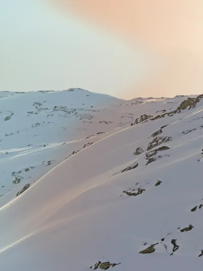 Offpist på avstand.